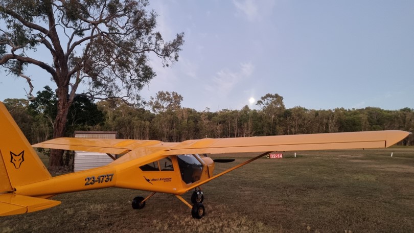 agnes water air services yellow plane